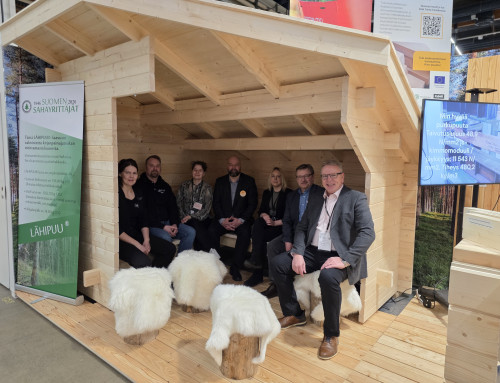 Suomen Sahayrittäjät ry, Metsäkeskus, XAMK ja AB-Wood Oy Kevätmessuilla Helsingissä 26.-29.3.2026